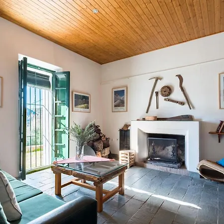 Casa de Campo Casa Del Ingeniero , Alberca 4 Hab 8 Pers 3 Chimeneas Con Horno Puerto de la Laja